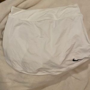 white nike tennis skirt